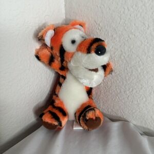 Tigger 6" Sitting Stuffed Plush plastic Nose VTG SEARS Walt Disney pooh friend‎